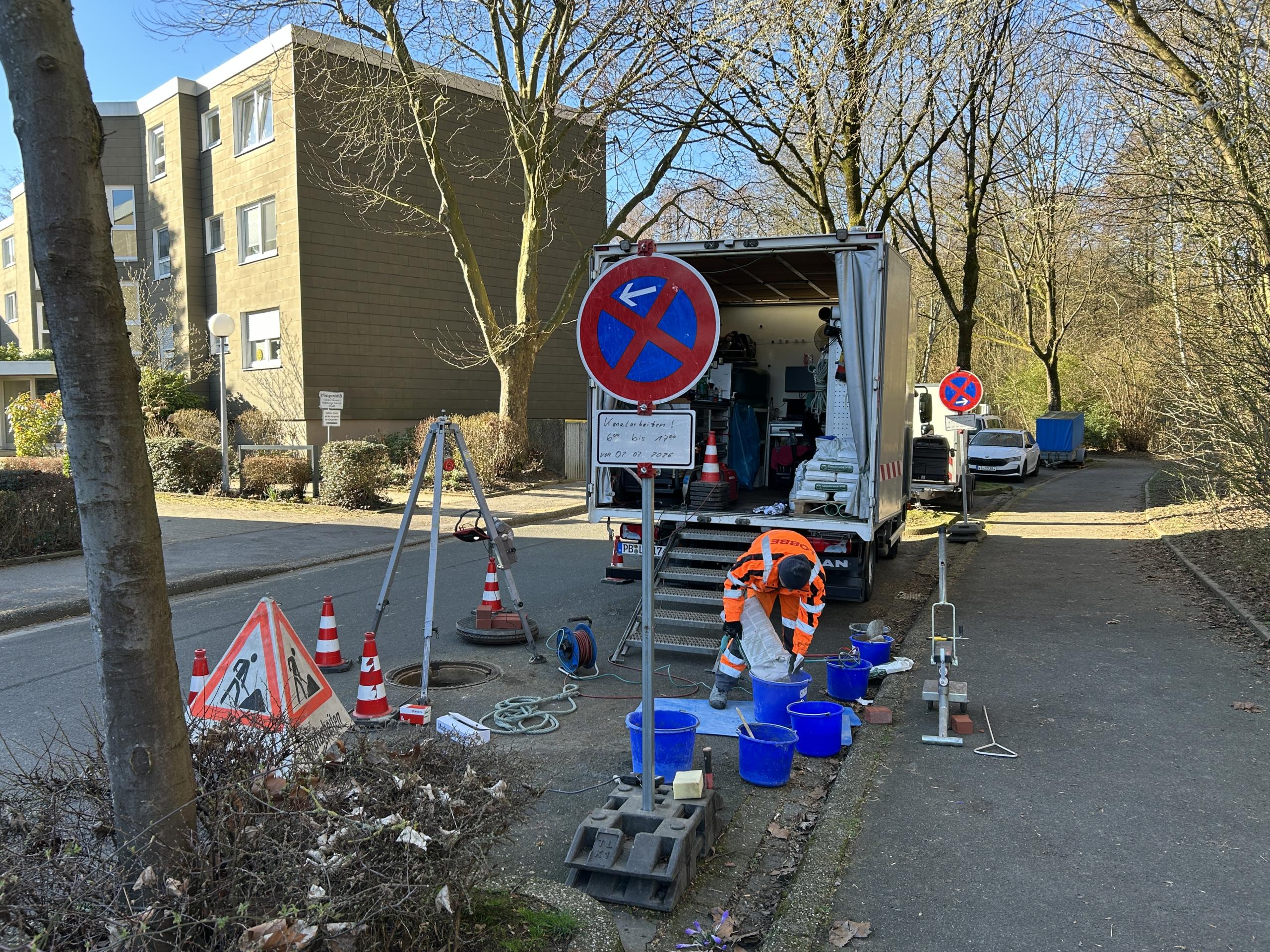 Baustelleneinrichtung an einem Schacht in der Aplerbecker-Mark-Straße